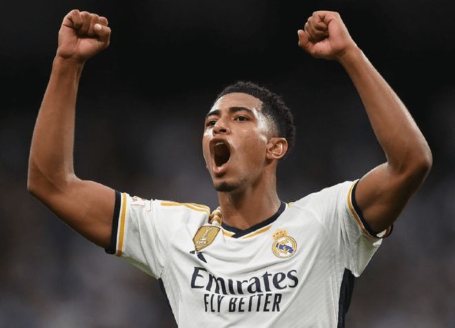 弗洛伦齐：在罗马时我们阵容很强，但对手是能拿100分的尤文（弗洛伦齐：效力罗马时我们很强，只是对面是能拿100分的尤文）