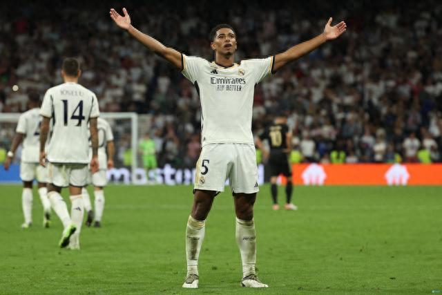 意甲赛事分析：国际米兰 VS 科莫（意甲赛前前瞻：国际米兰对阵科莫）