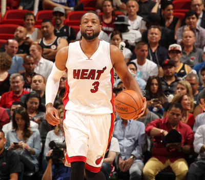 德劳伦蒂斯：孔蒂正带领球队重回正轨，球员也听从了他的指示（德劳伦蒂斯：孔蒂已让球队走上正轨，球员们在执行其部署）